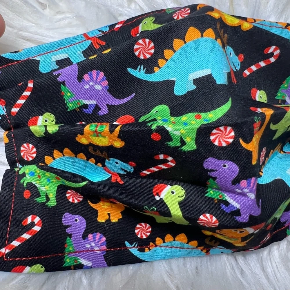 Christmas dinosaur pleated face mask kids 3-6